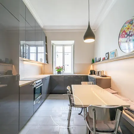 Luxury Iena Elegance 4br By Airsuite Paris