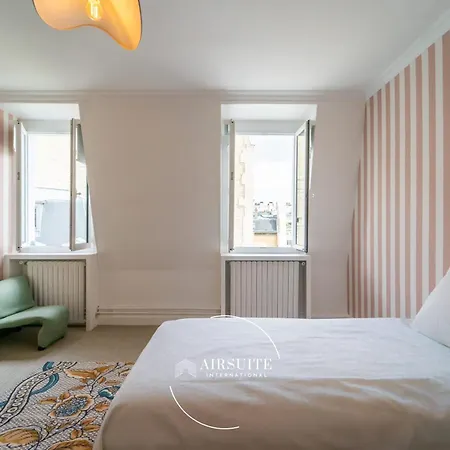 Luxury Iena Elegance 4br By Airsuite
